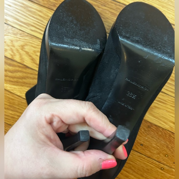 Balenciaga Suede Ankle Boots with Heel EUC size 38.5 - Picture 5 of 5